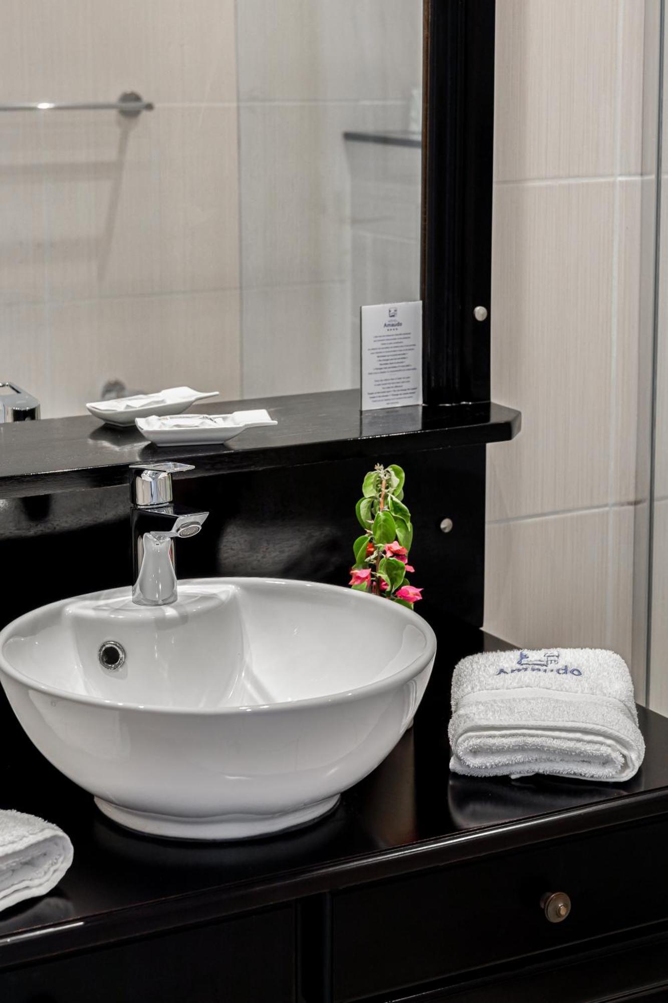 Hotel Amaudo Saint-Francois  Dış mekan fotoğraf